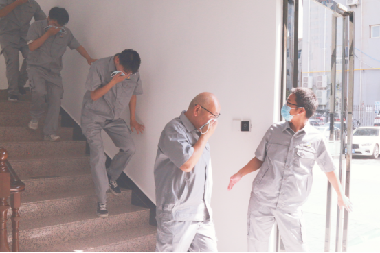 06037cab70c331a3efb31951362ce6d7.png 新建 doc 文档0.png